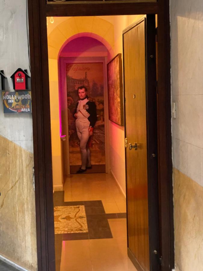 Hollywood Inn Palermo Casa de hóspedes